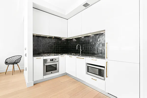 Rented by Compass | media 16