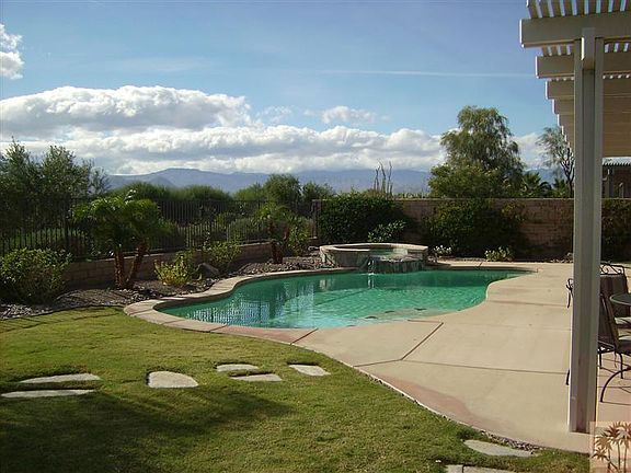 5th image of 82221 Padova Dr