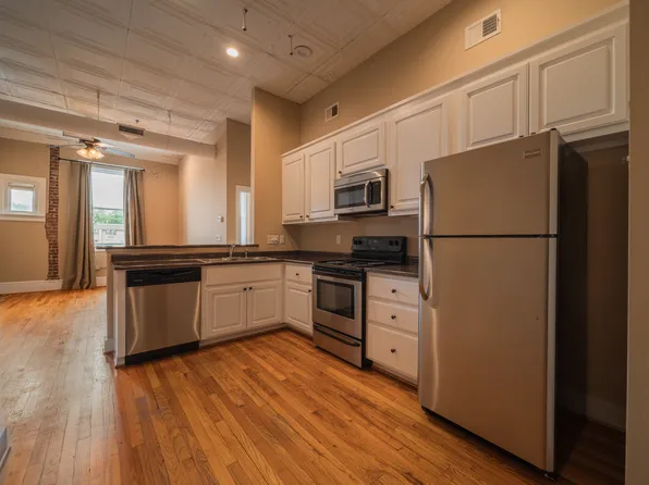212 Trade St #E, Greer, SC 29651