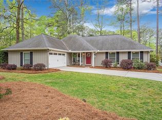 131 Woodfield Ln, Alpharetta, GA 30009