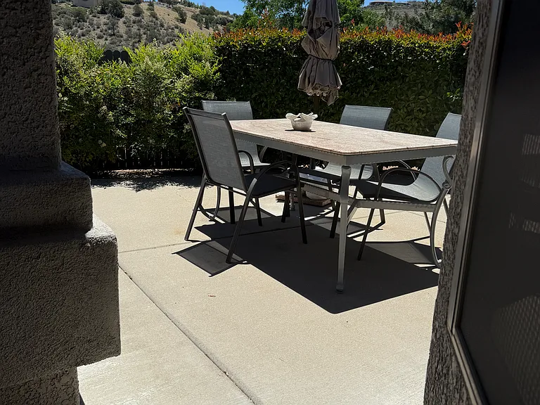 665 N Creekside Dr — Photo 12