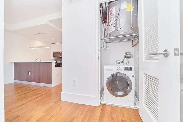 Rented by Living New York | media 8