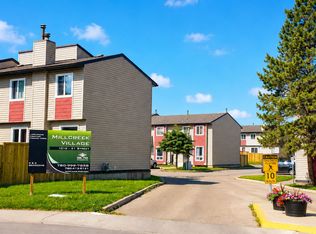 1010 41st St NW, Edmonton, AB T6L3N6