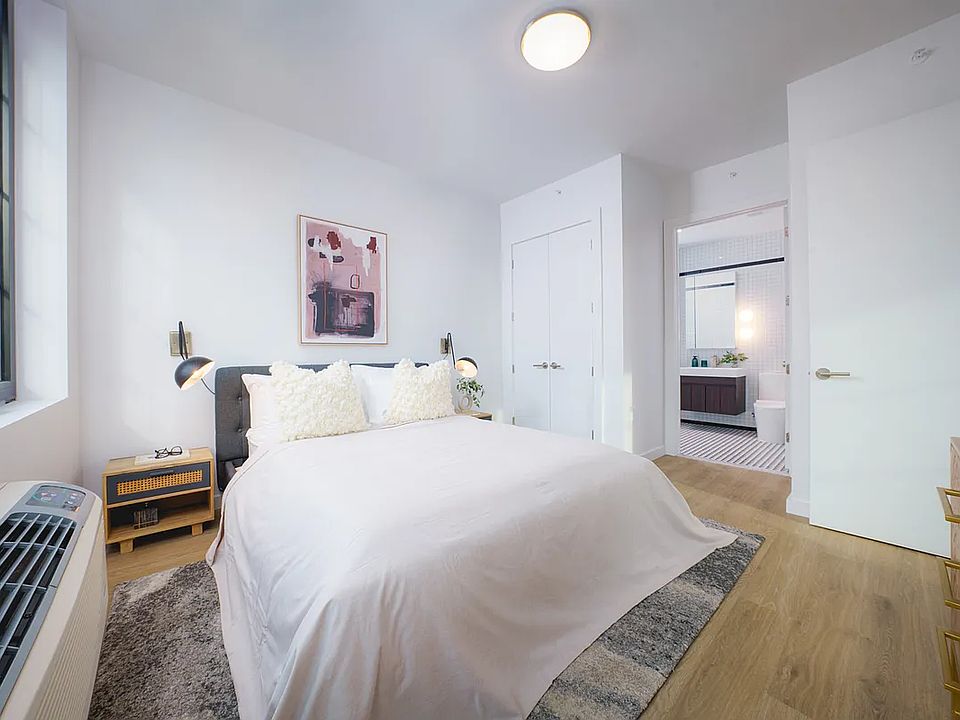 1st image of 40 Bruckner Blvd #E908
