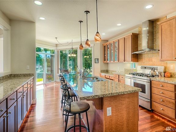 4th image of 7304 119th Street Ct E