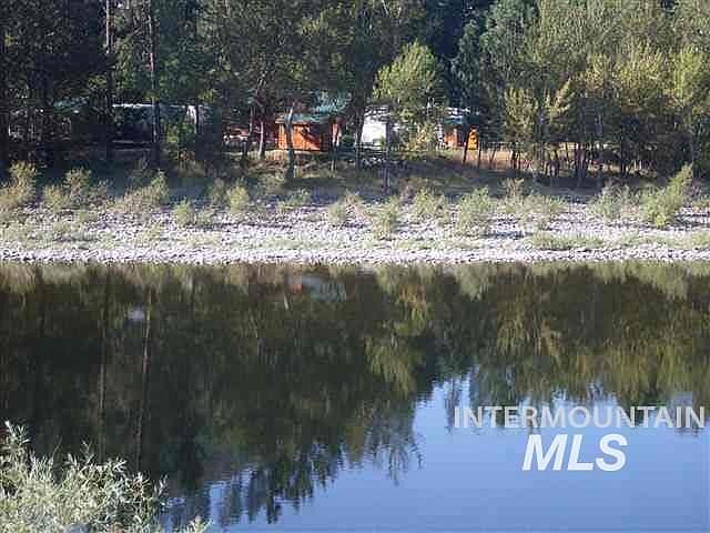 1st image of 504 River Dr
