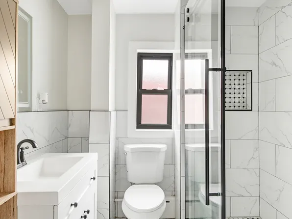 318 Van Brunt Street image 8 of 8