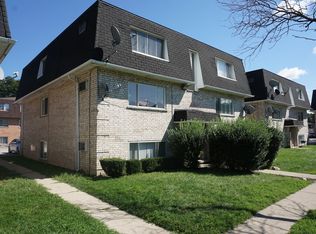10079 Linda Ln APT 1N, Des Plaines, IL 60016