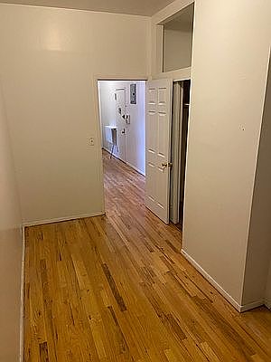 5th image of 58 E 1st St #3C1