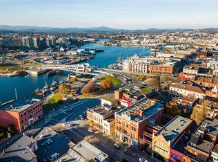 524 Yates St #310, Victoria, BC V8W1K8