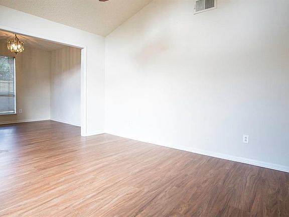 2nd image of 8210 Pincay Oaks Ct