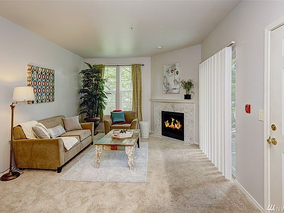 3rd image of 5238 236th Pl SE #218