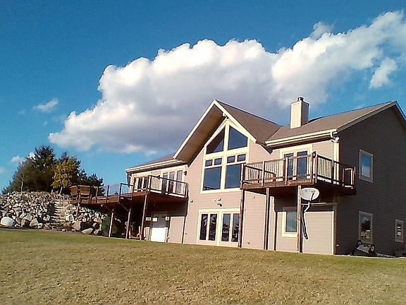 3rd image of 4191 Fond Du Lac Dr
