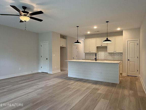 5th image of 8950 Keenberg Ln