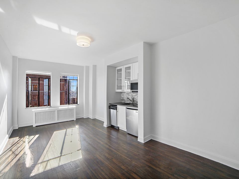 1st image of 45 Tudor City Pl APT 2119