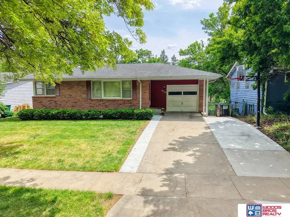 6039 Franklin St, Lincoln, NE 68506