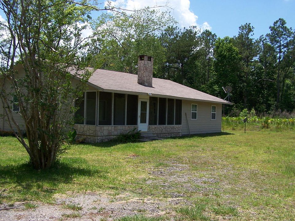 1st image of 725 State Road 100