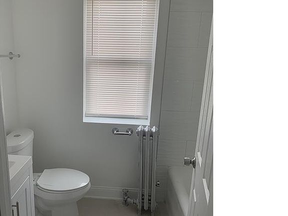 5th image of 7637 S East End Ave APT 1E