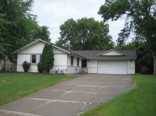 11800 Crocus St NW, Coon Rapids, MN 55433