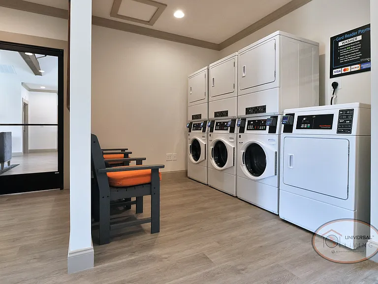 Laundry Center