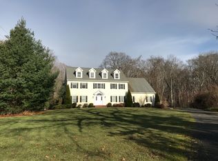 1061 Boston Post Rd, Madison, CT 06443