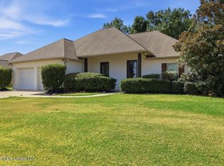 115 Kings Xing, Canton, MS 39046