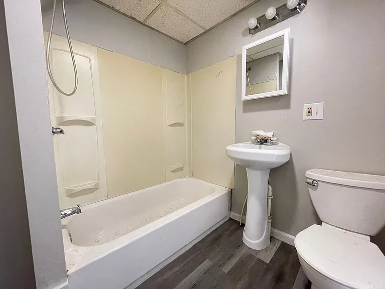 336 Amherst St #2 — Photo 5