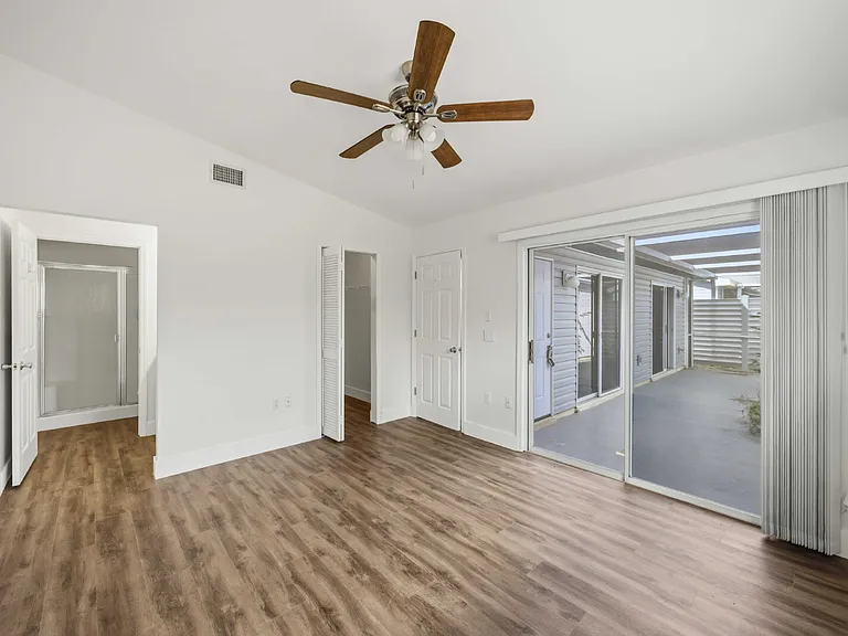 3300 Loveland Blvd #2501 — Photo 14