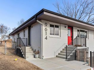 9614 Maple St, Omaha, NE 68134