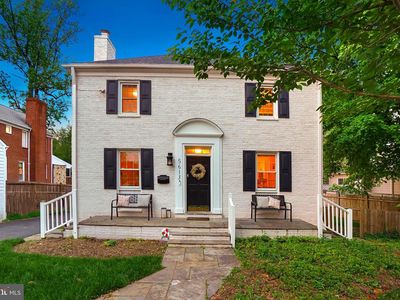 5613 Bradley Blvd, Bethesda, MD, 20814