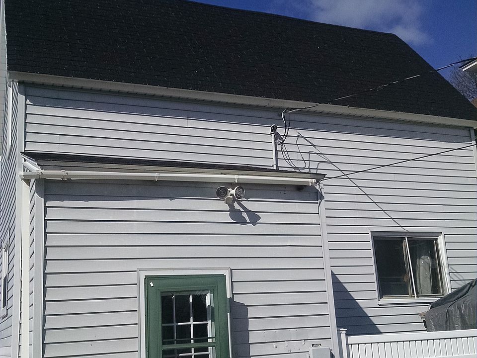 425 S 11th St Escanaba, MI, 49829 Apartments for Rent Zillow