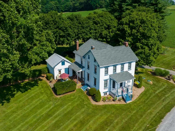 15138 Little Rd, Stewartstown, PA 17363