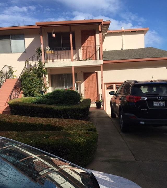 Duplex upstairs unit available