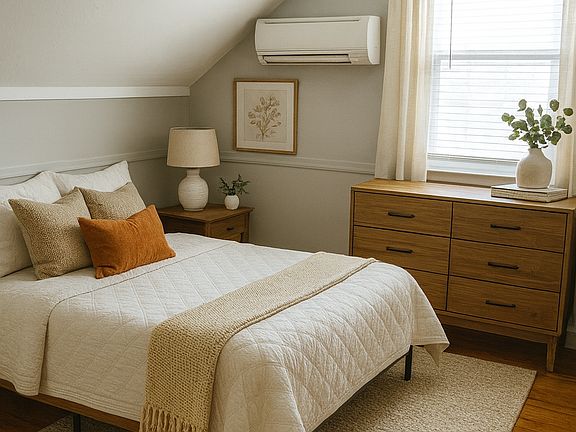 5th image of 763 Bedford St #1