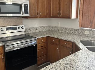 5812 Fox Point Cir, Winston Salem, NC 27104