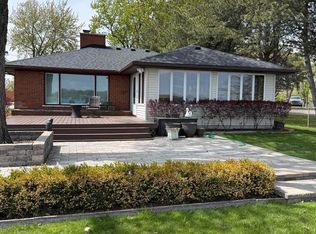 1847 S Parker St, Marine City, MI 48039