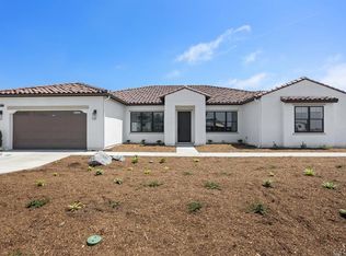 1212 Stonemark Pl, Vista, CA 92081