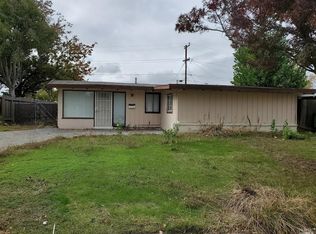 1107 Hayes St, Fairfield, CA 94533