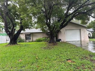 16110 Blackbeard Ln, Hudson, FL 34667