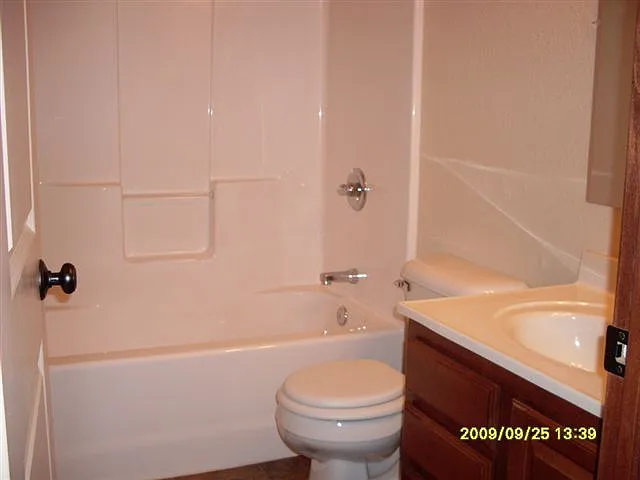4722 Patricia St — Photo 9