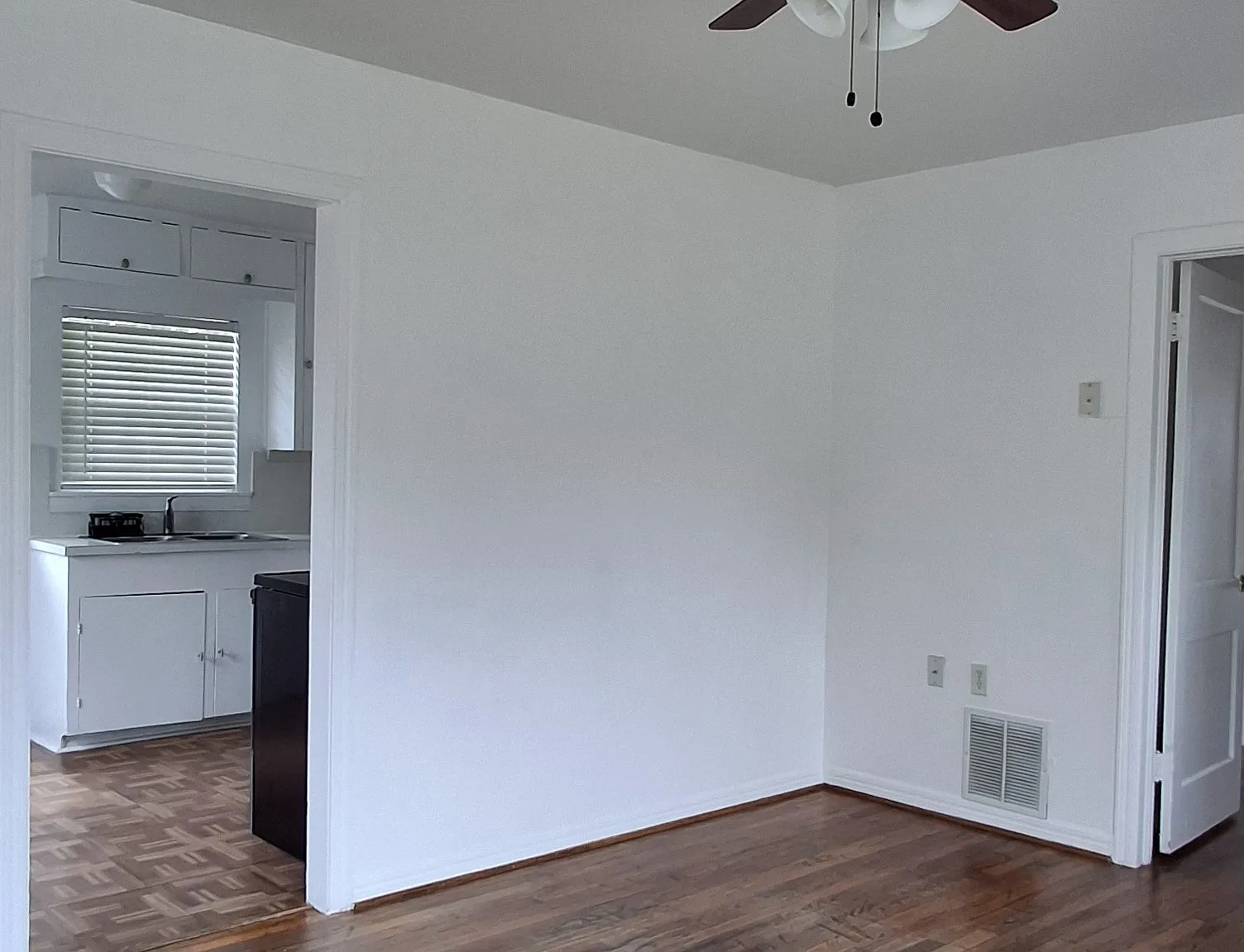1313 Nash St — Photo 4