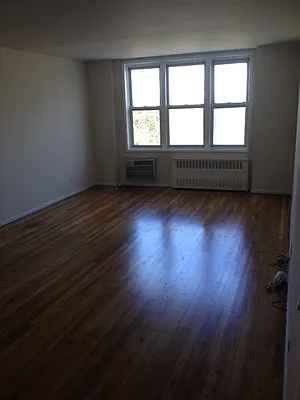 Rented by Brooklyn Heights Real Estate Inc | media 4