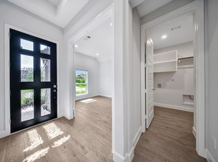 615 Sand Branch Dr, Conroe, TX 77304