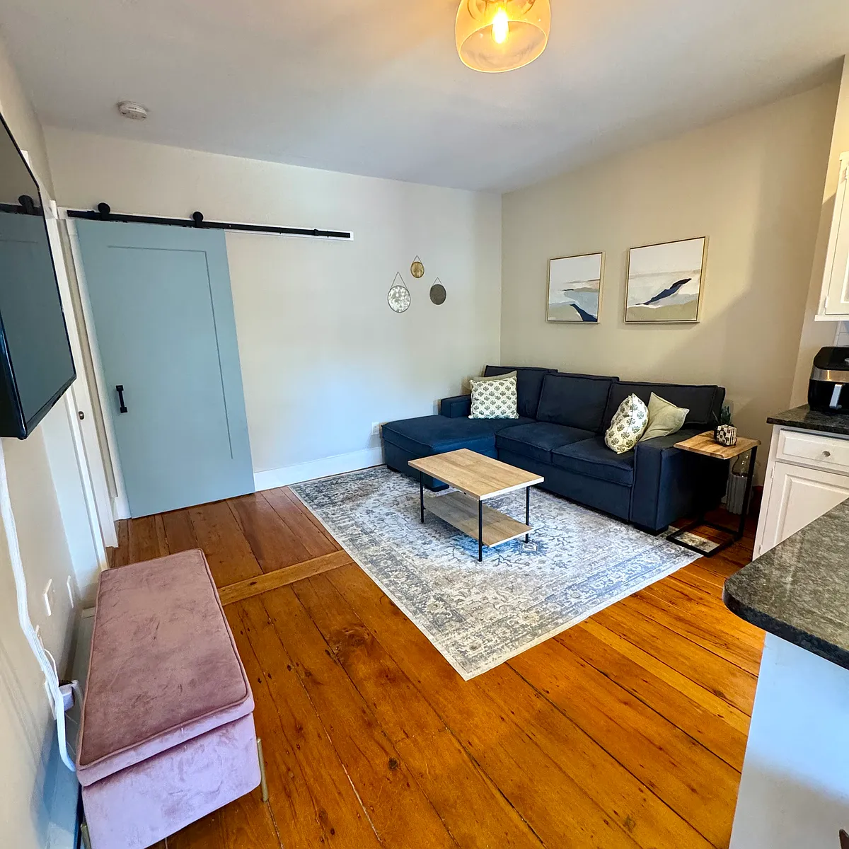 Building Photo - 12 Mount Vernon St #2