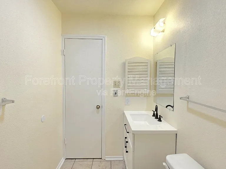 8904 Amber Dusk — Photo 15