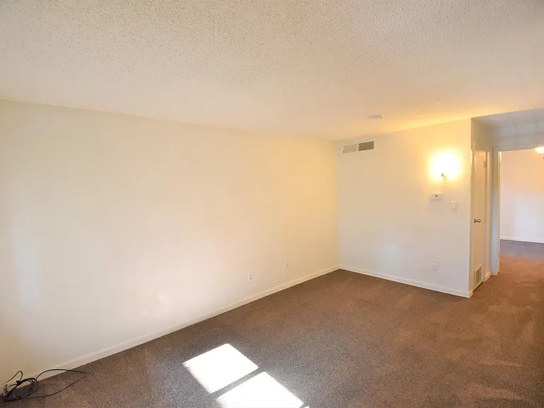 3393 Madison Ave #W229 — Photo 2
