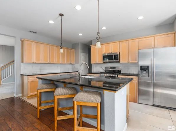 1960 Angel Ridge Dr, Reno, NV 89521