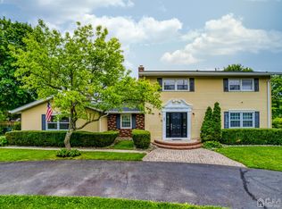 403 Georges Rd, Dayton, NJ 08810