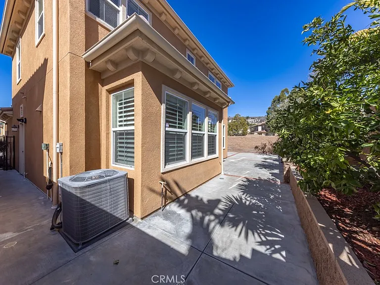 19928 Esmeralda Ct — Photo 30