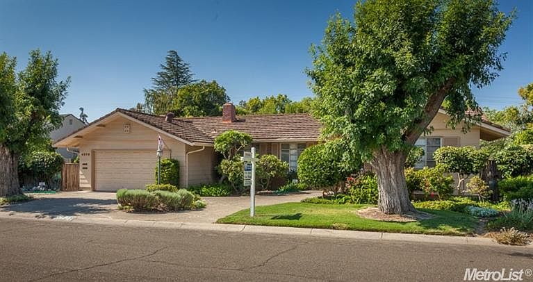 1st image of 4208 Yacht Harbor Dr